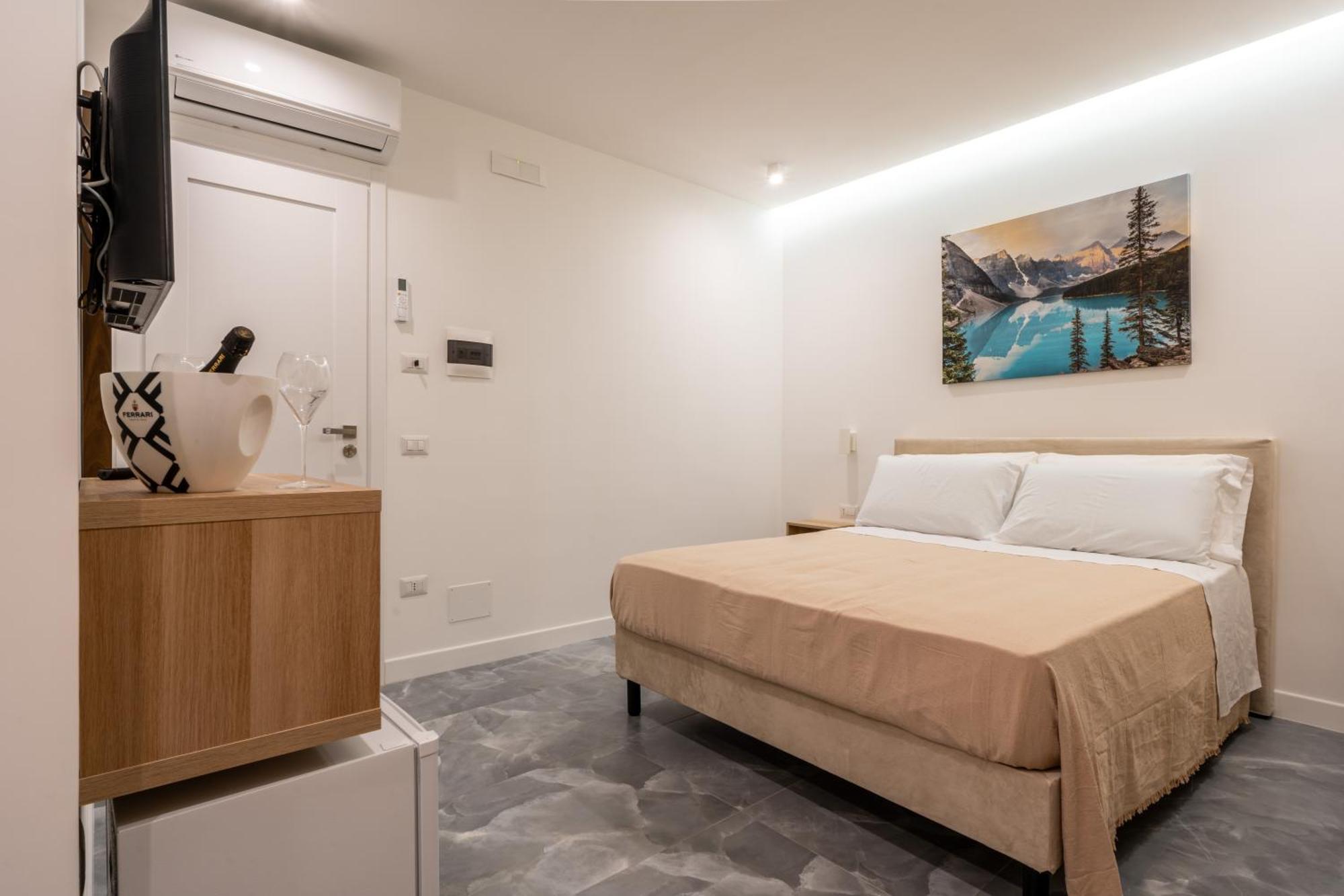 La Maison Di Tina Neapol Zewnętrze zdjęcie