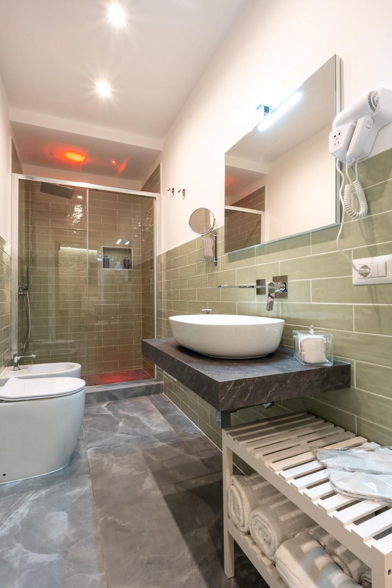 La Maison Di Tina Neapol Zewnętrze zdjęcie